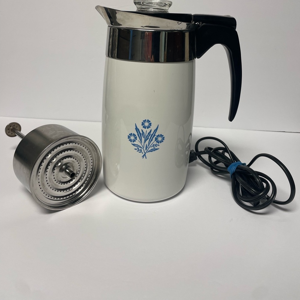 Corning Ware cornflower blue vintage 9-cup percolator - excellent condition
